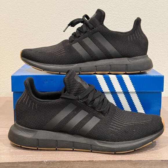 Adidas Originals Swift Run OG Sneakers Black Gum Men\'s Casual Shoes